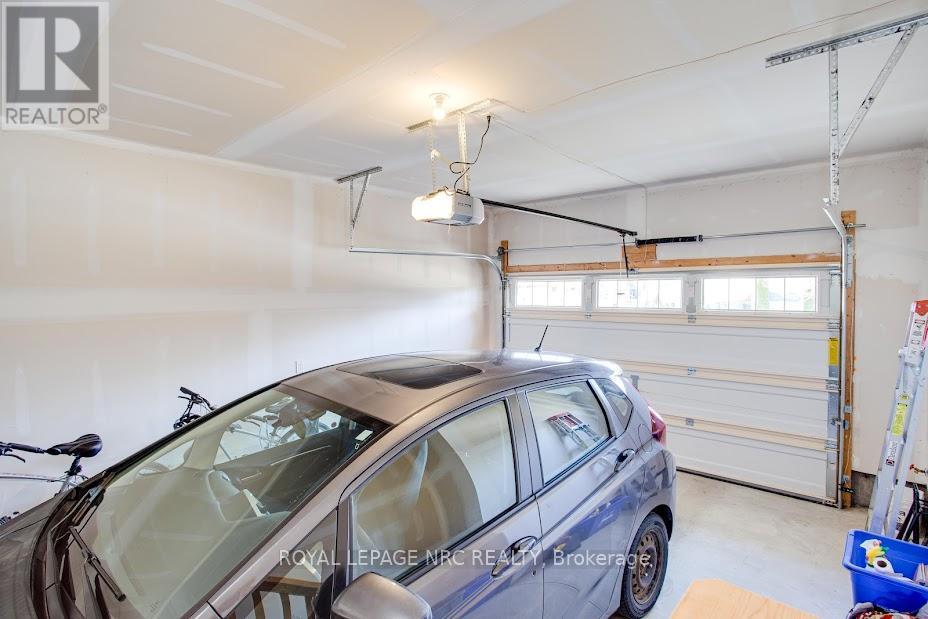 












3813 RYAN AVENUE

,
Fort Erie (Crystal Beach),




Ontario
L0S1B0


