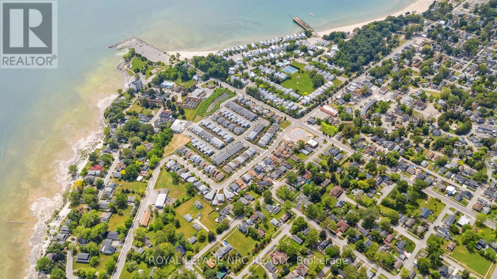 












3813 RYAN AVENUE

,
Fort Erie (Crystal Beach),




Ontario
L0S1B0

