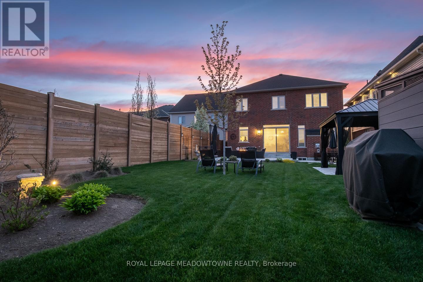 












167 EDGAR BONNER AVENUE

,
Guelph/Eramosa,




Ontario
N0B2K0

