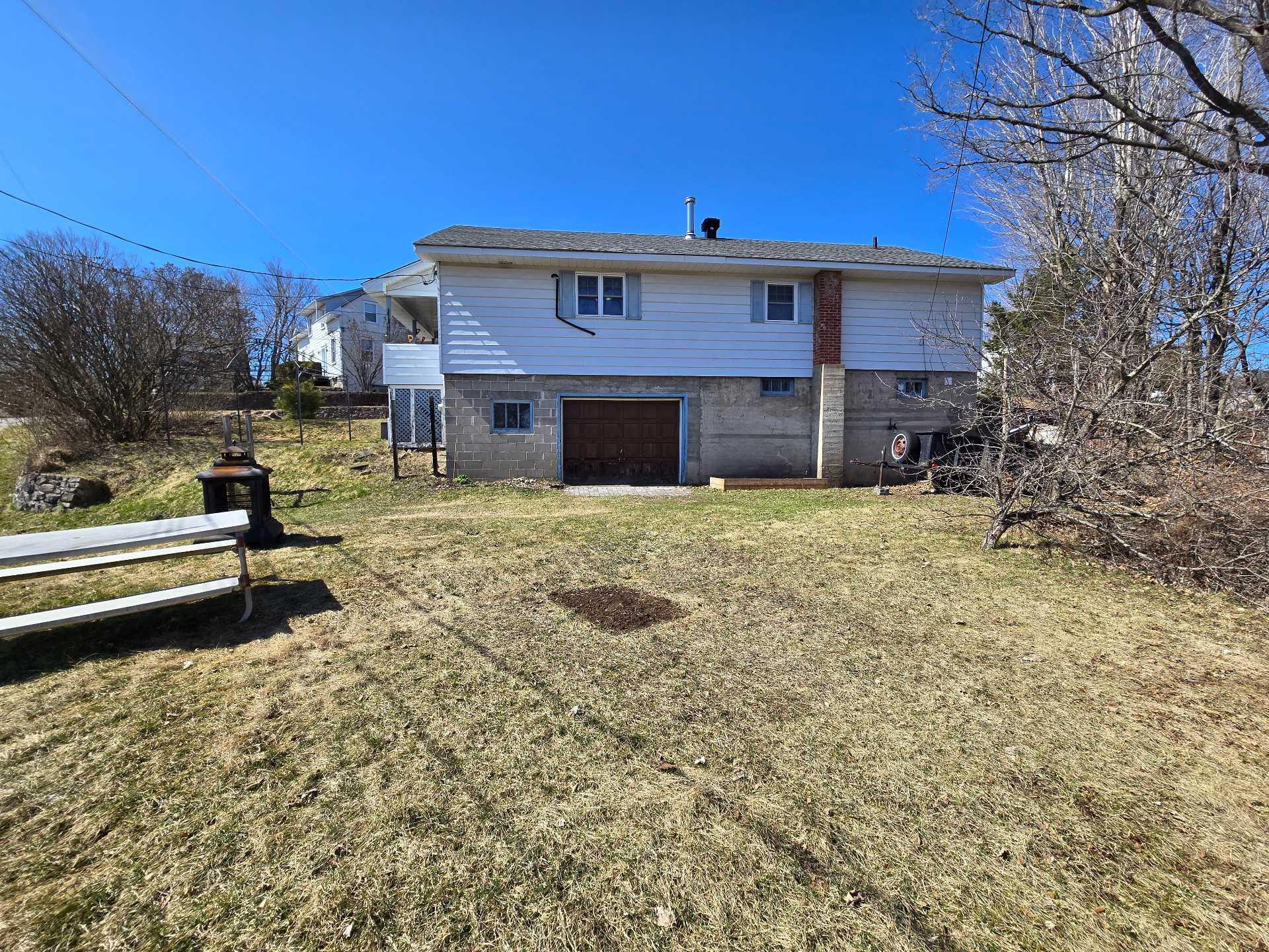 









309


Rue Park

,
Brownsburg-Chatham,




QC
J8G3A3

