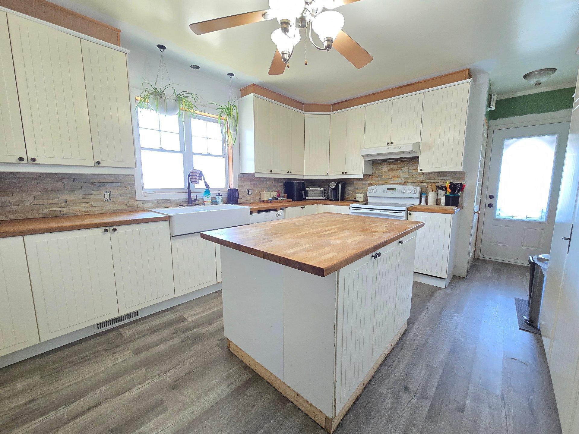 









309


Rue Park

,
Brownsburg-Chatham,




QC
J8G3A3

