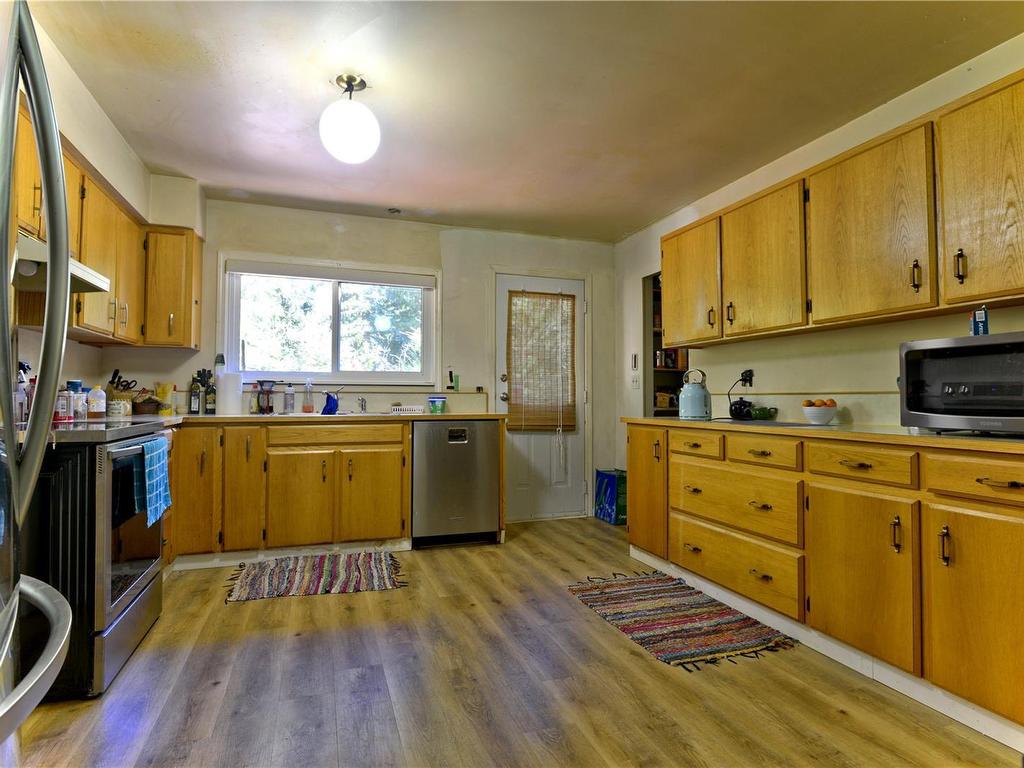 









1048


Price

Rd,
Errington,




BC
V9P 2X1

