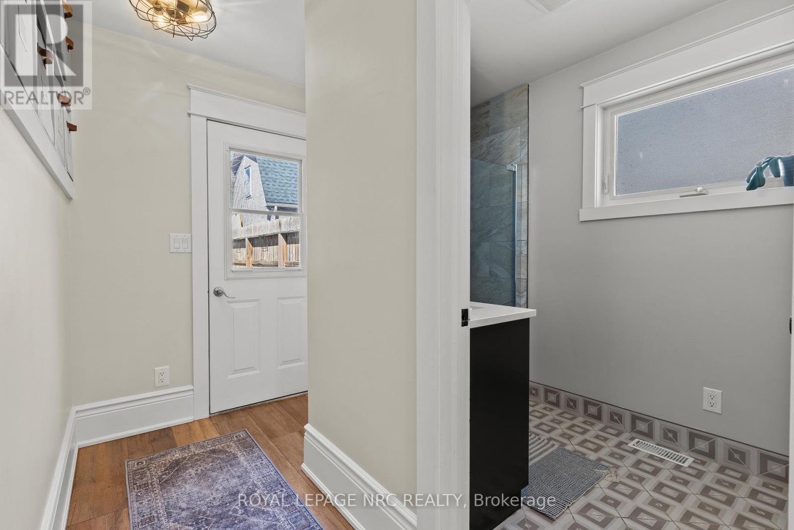 












538 KING STREET

,
Port Colborne (Main Street),




Ontario
L3K4H6


