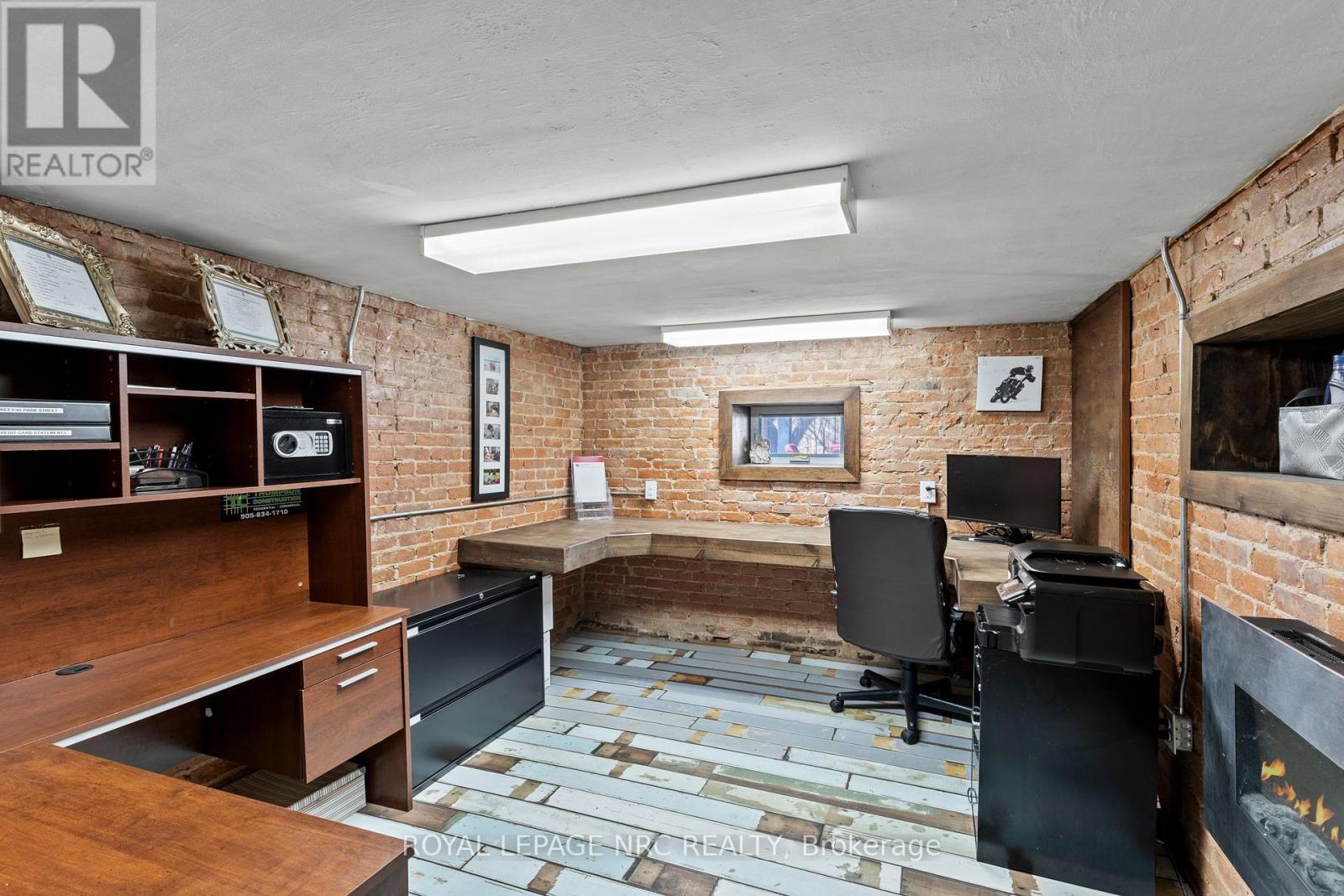 












538 KING STREET

,
Port Colborne (Main Street),




Ontario
L3K4H6

