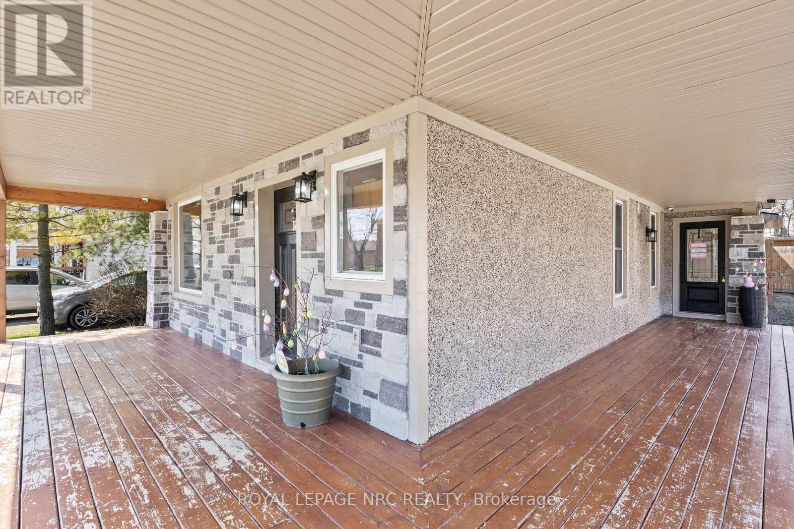 












538 KING STREET

,
Port Colborne (Main Street),




Ontario
L3K4H6

