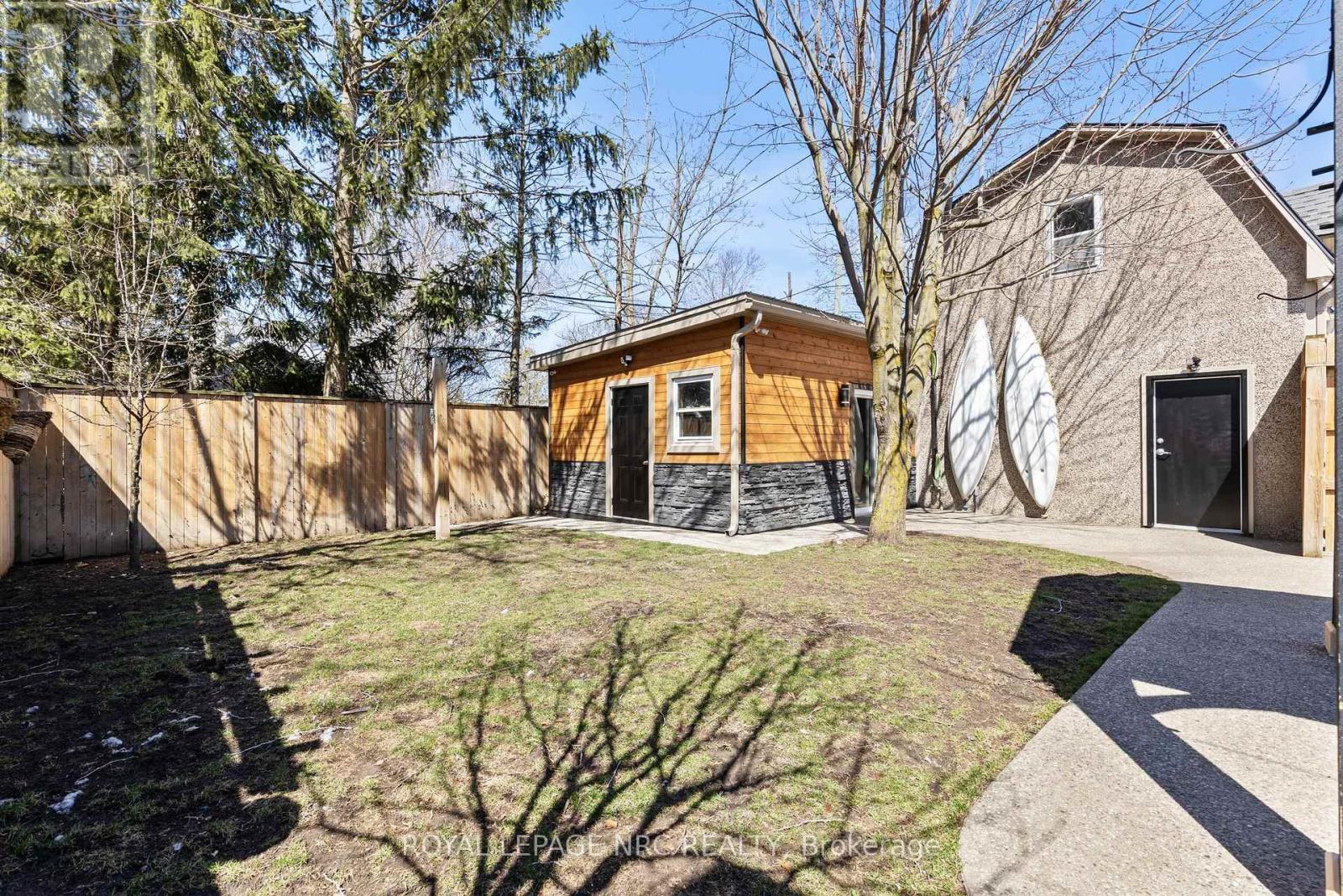 












538 KING STREET

,
Port Colborne (Main Street),




Ontario
L3K4H6

