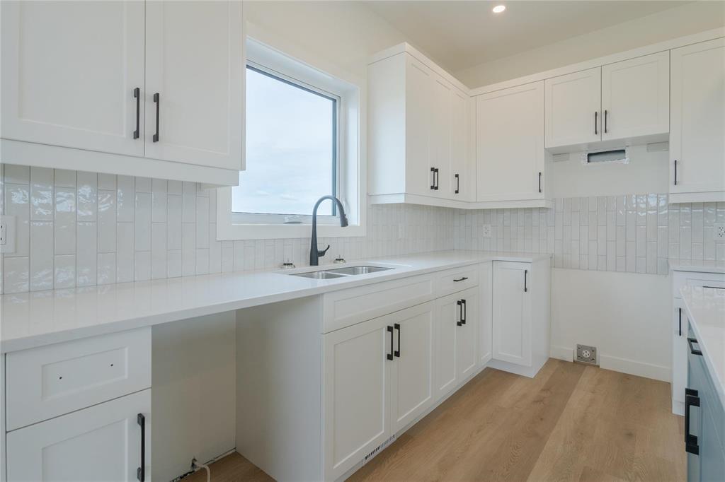 












59 Woodland Drive

,
Steinbach,




Manitoba
R5G2Z1

