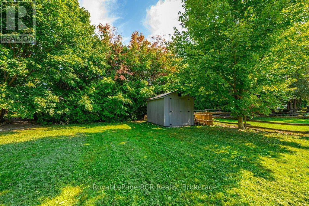 












330 WILLIAM STREET

,
Wellington North (Mount Forest),




Ontario
N0G2L3

