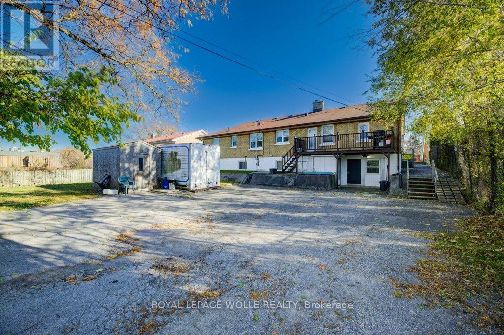 












230 HIGHLAND ROAD W

,
Kitchener,




Ontario
N2M3C2

