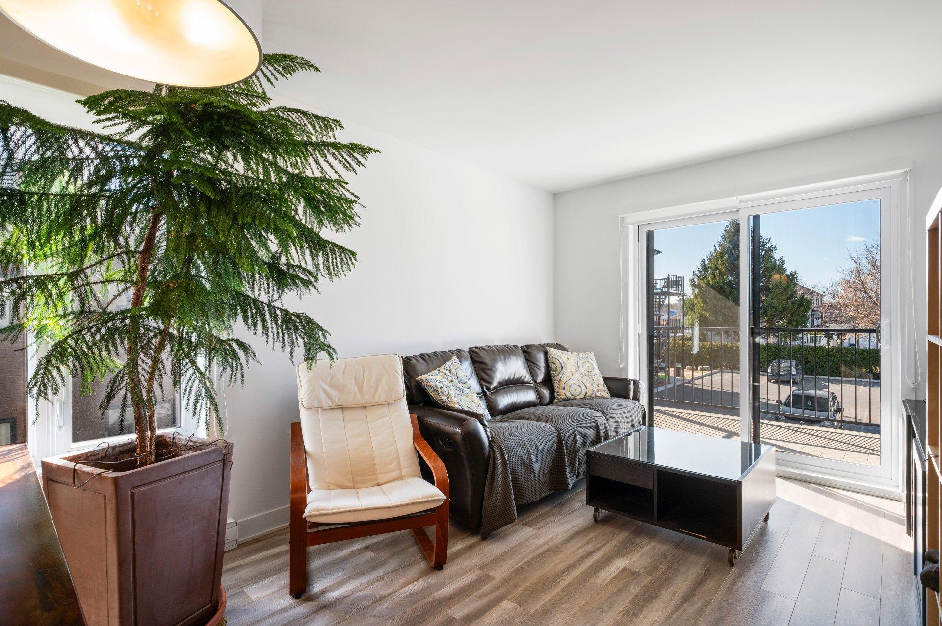 









535


Rue Séraphin-Bouc

,
Sainte-Anne-des-Plaines,




QC
J0N1H0

