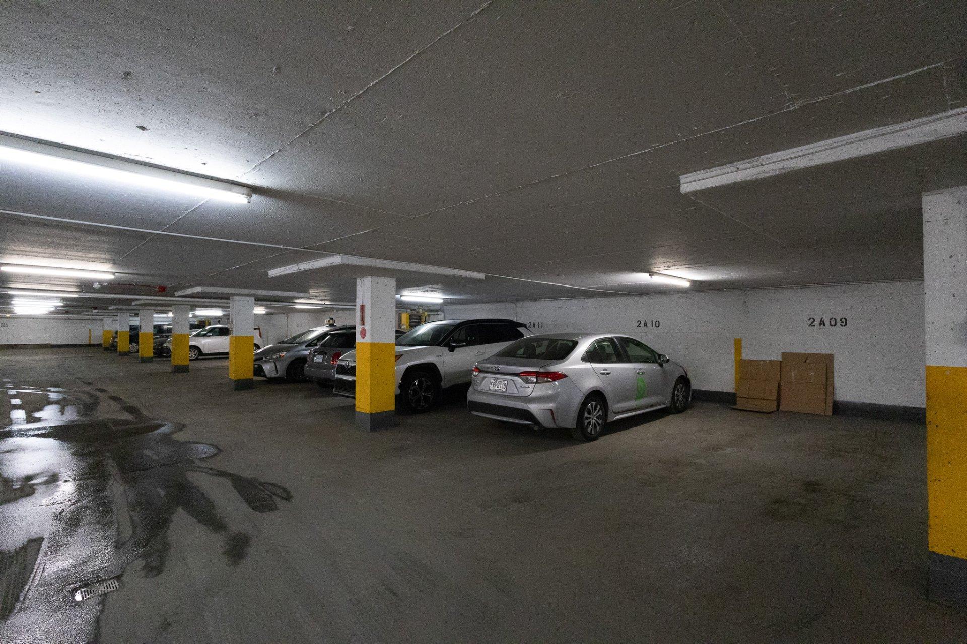 









5700


Boul. Cavendish

, 408,
Côte-Saint-Luc,




QC
H4W1S8

