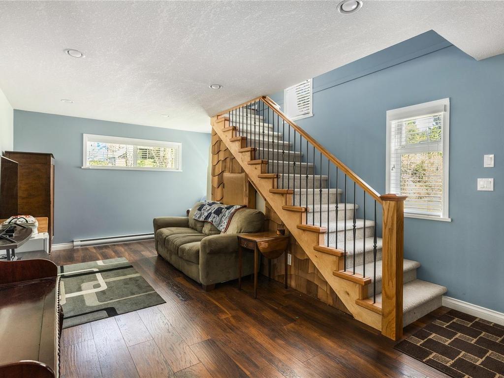 









3300


Tyerman

Pl,
Cobble Hill,




BC
V8H 0B3

