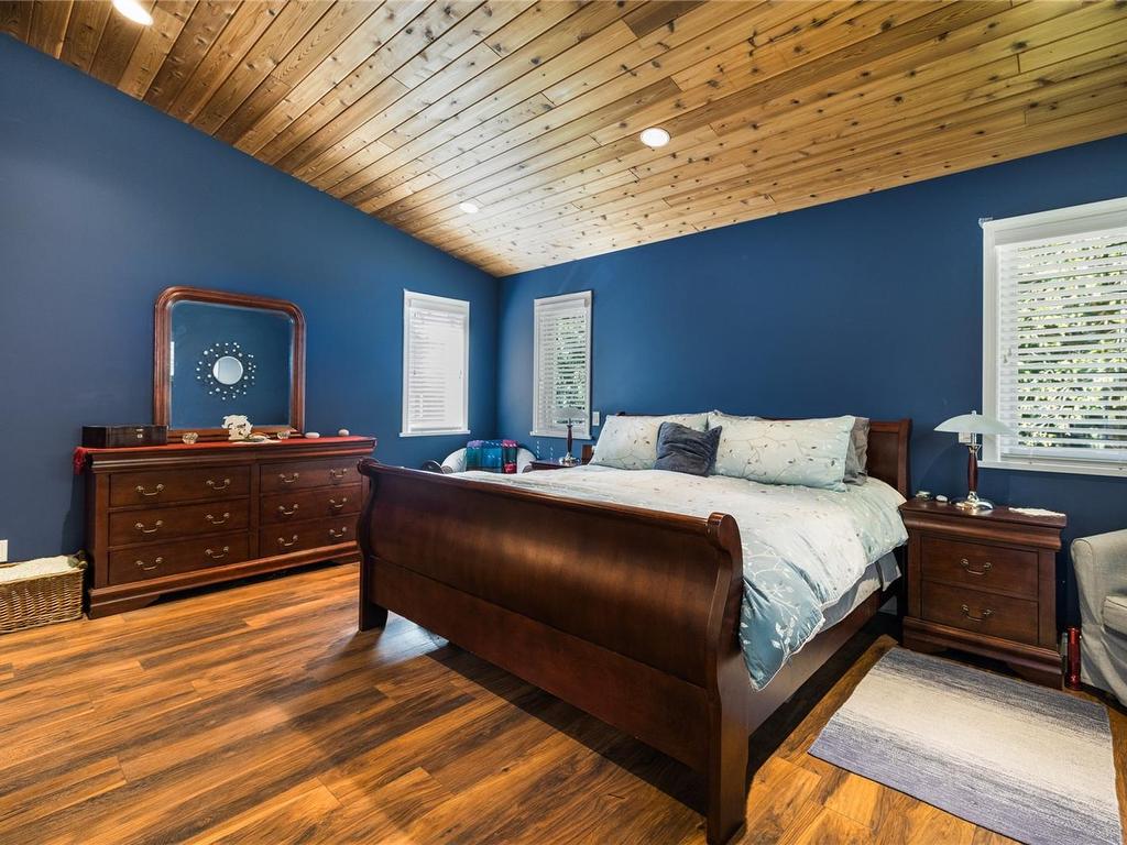 









3300


Tyerman

Pl,
Cobble Hill,




BC
V8H 0B3

