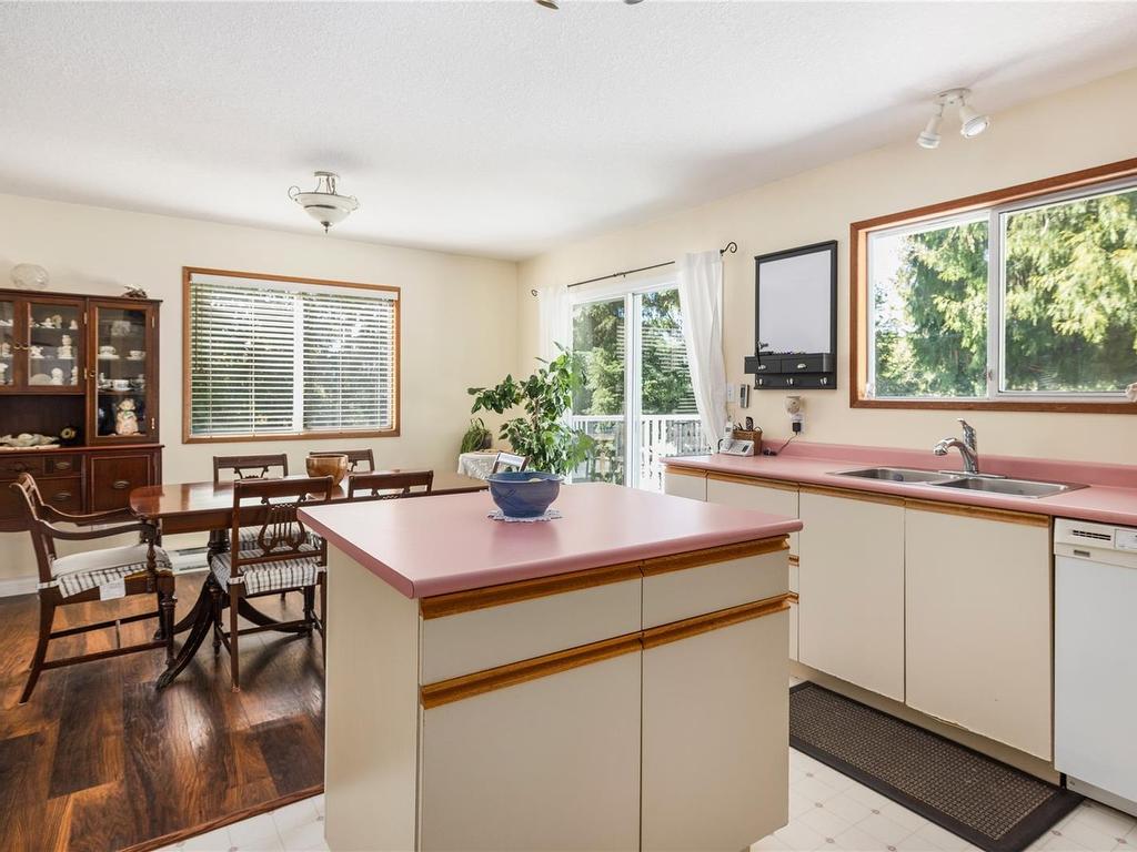 









3300


Tyerman

Pl,
Cobble Hill,




BC
V8H 0B3

