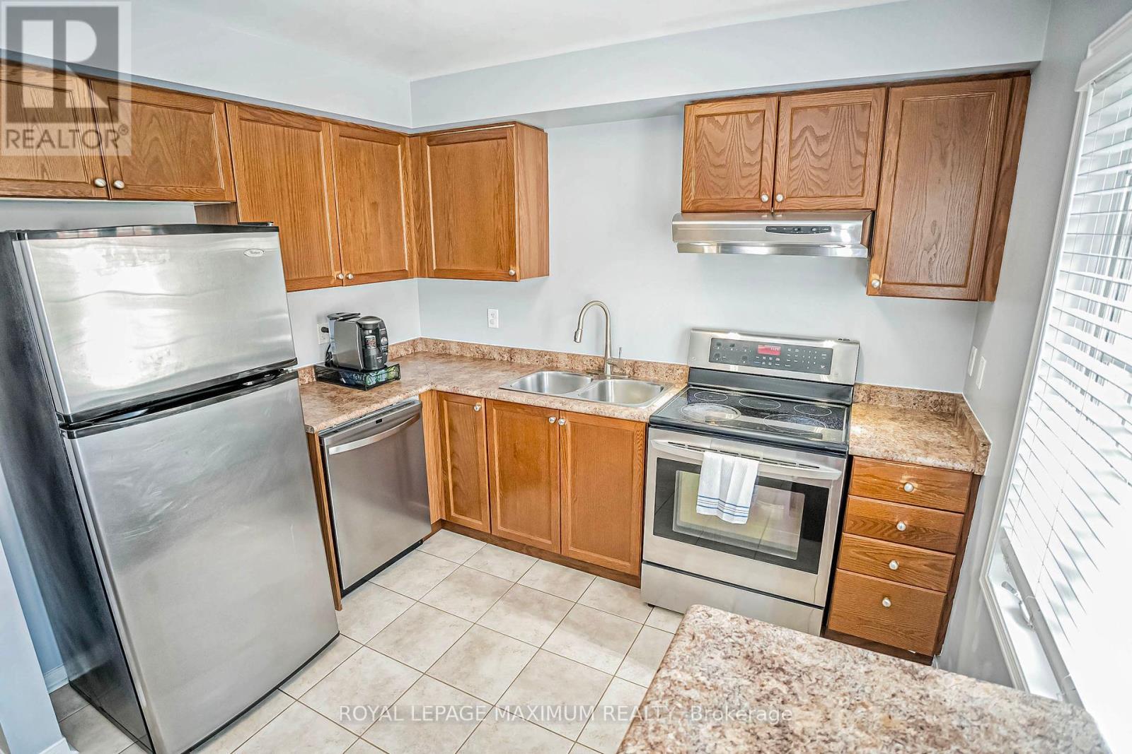 












31 JOSEPH GRIFFITH LANE

,
Toronto,




Ontario
M3L0C8

