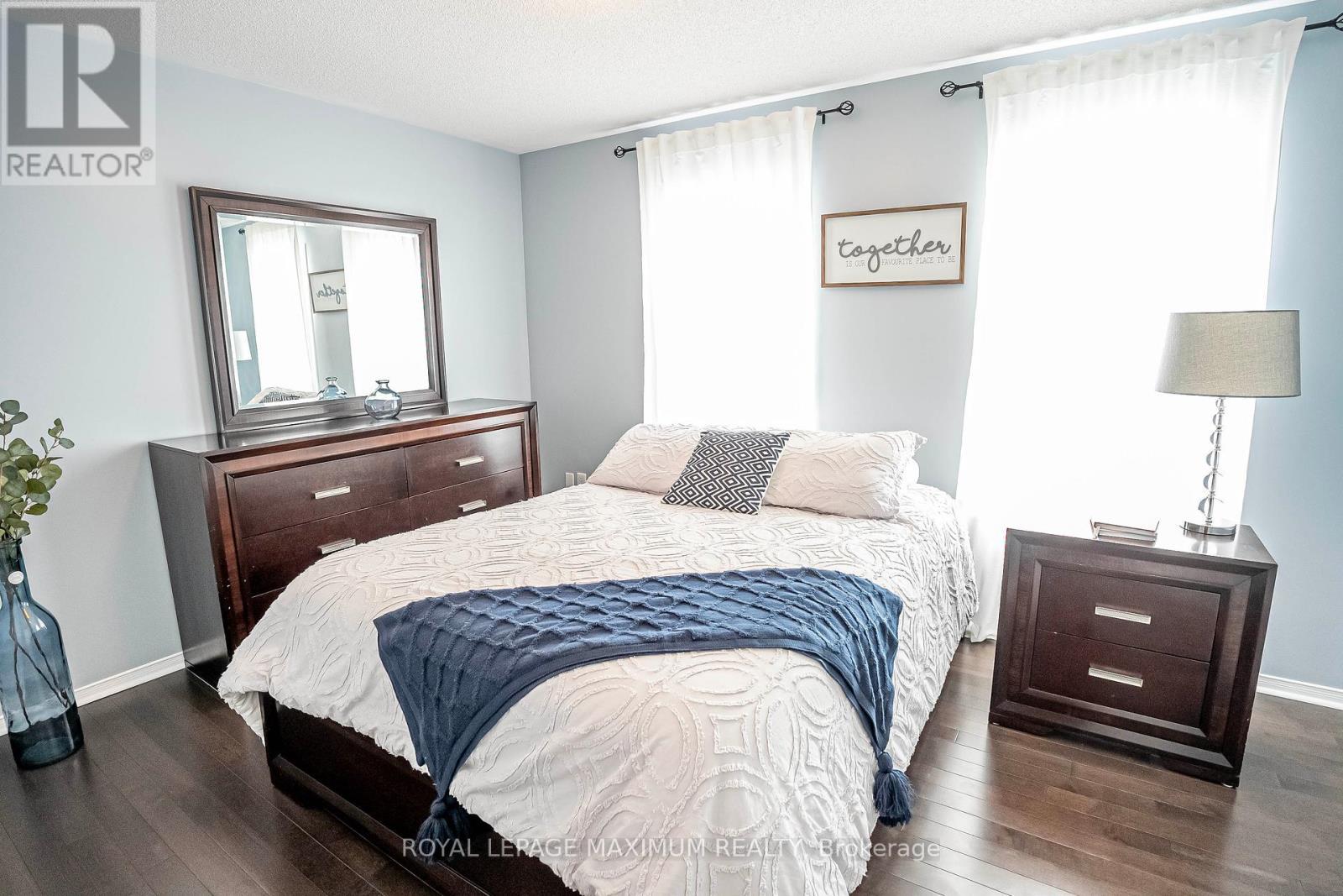 












31 JOSEPH GRIFFITH LANE

,
Toronto,




Ontario
M3L0C8

