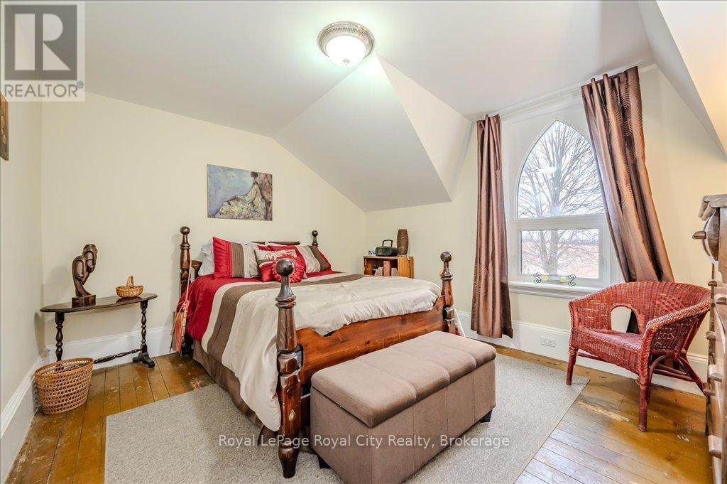 












5477 WELLINGTON 29 ROAD

,
Guelph/Eramosa,







Ontario
N0B2K0

