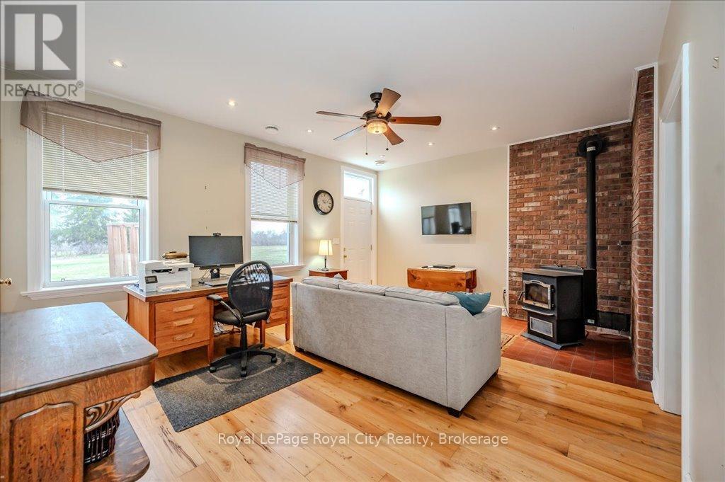 












5477 WELLINGTON 29 ROAD

,
Guelph/Eramosa,







Ontario
N0B2K0

