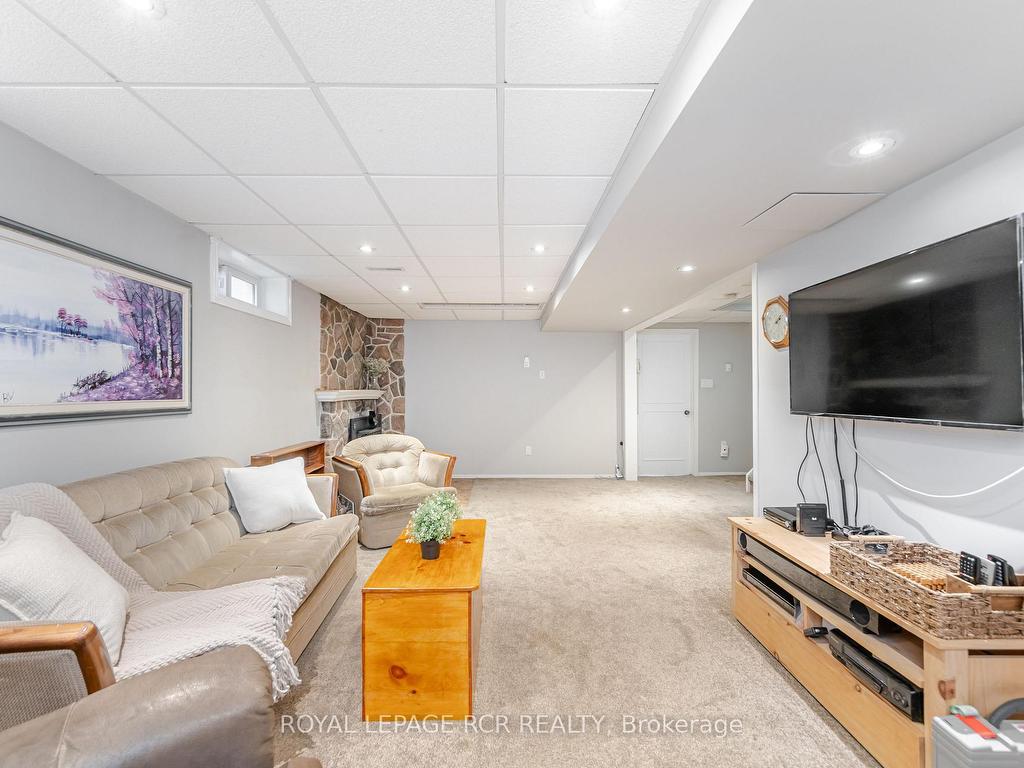 









227


Elizabeth

Street South,
Brampton,




ON
L6Y 1S2

