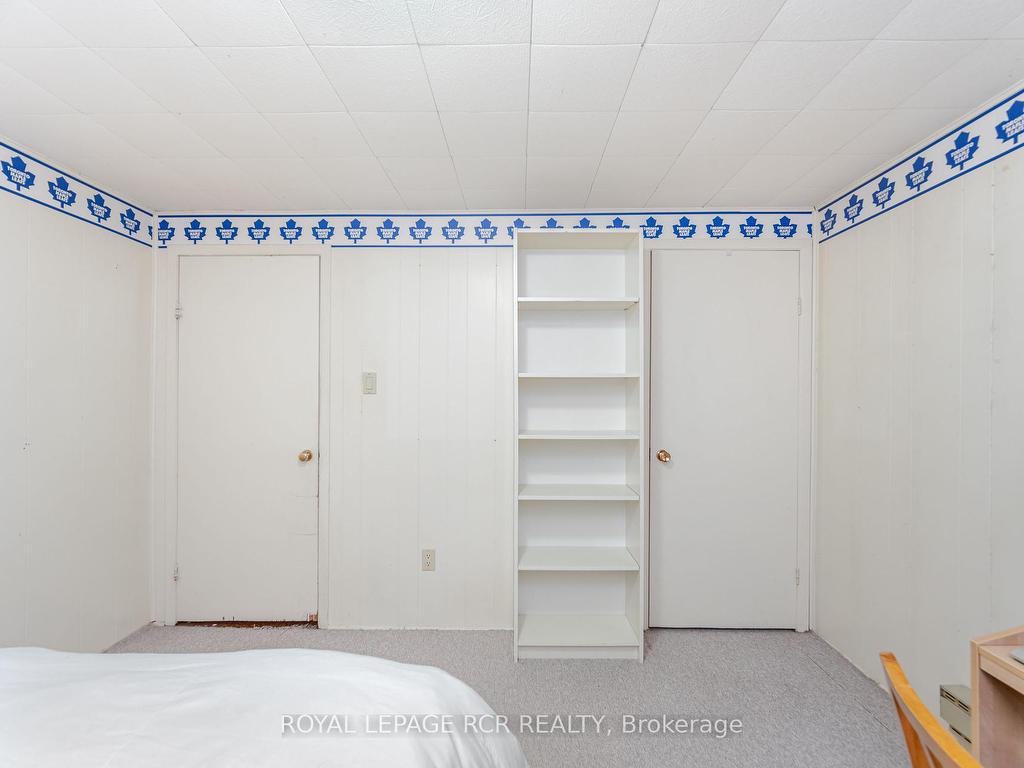 









227


Elizabeth

Street South,
Brampton,




ON
L6Y 1S2

