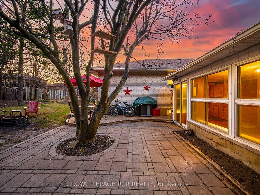 









227


Elizabeth

Street South,
Brampton,




ON
L6Y 1S2

