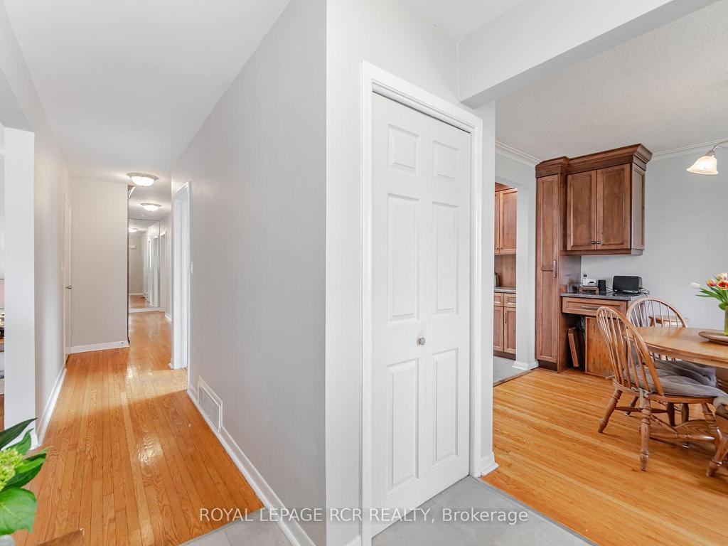 









227


Elizabeth

Street South,
Brampton,




ON
L6Y 1S2

