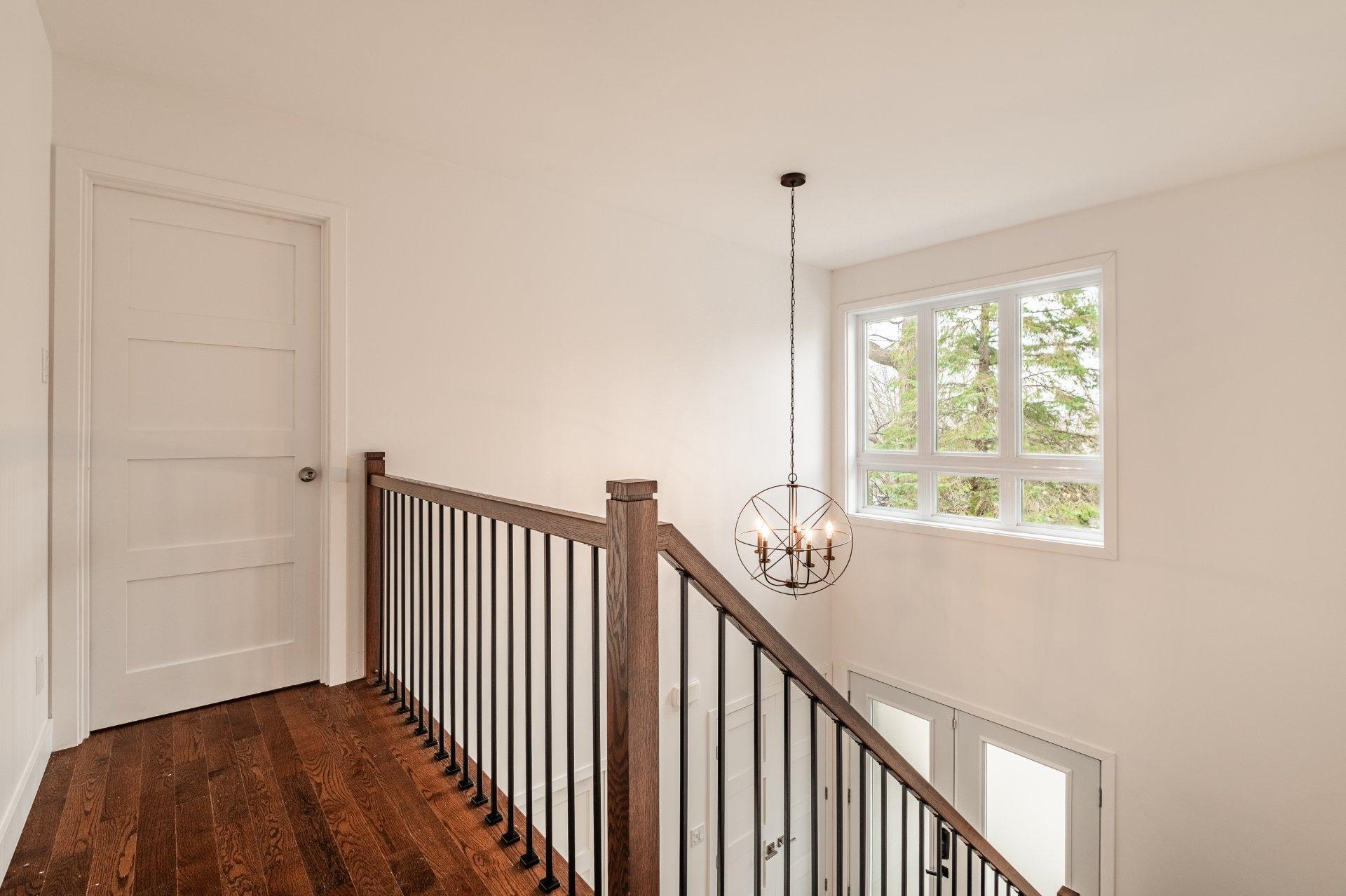 









1160


Rue De Bougainville

,
Saint-Bruno-de-Montarville,




QC
J3V3E7

