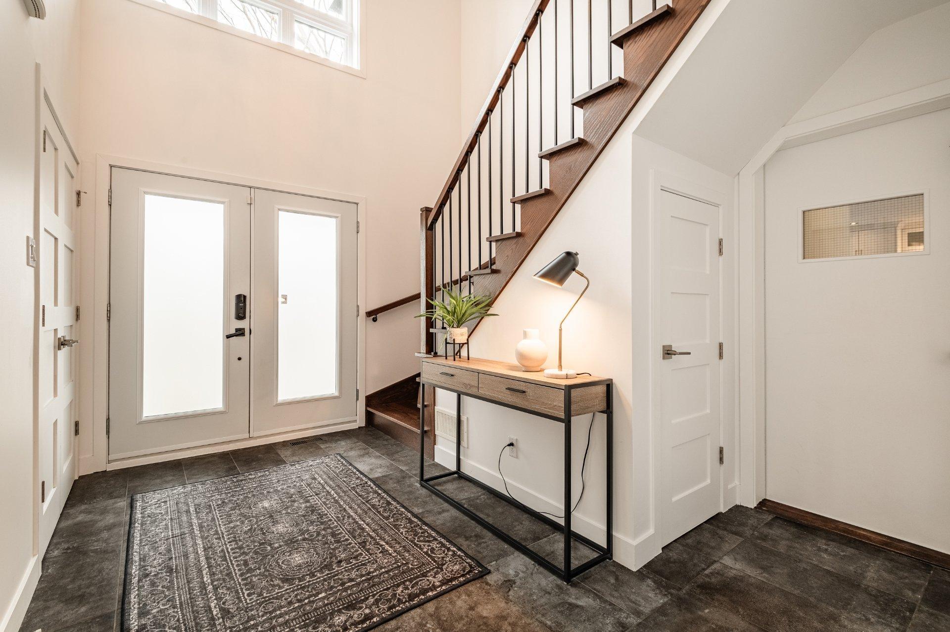 









1160


Rue De Bougainville

,
Saint-Bruno-de-Montarville,




QC
J3V3E7


