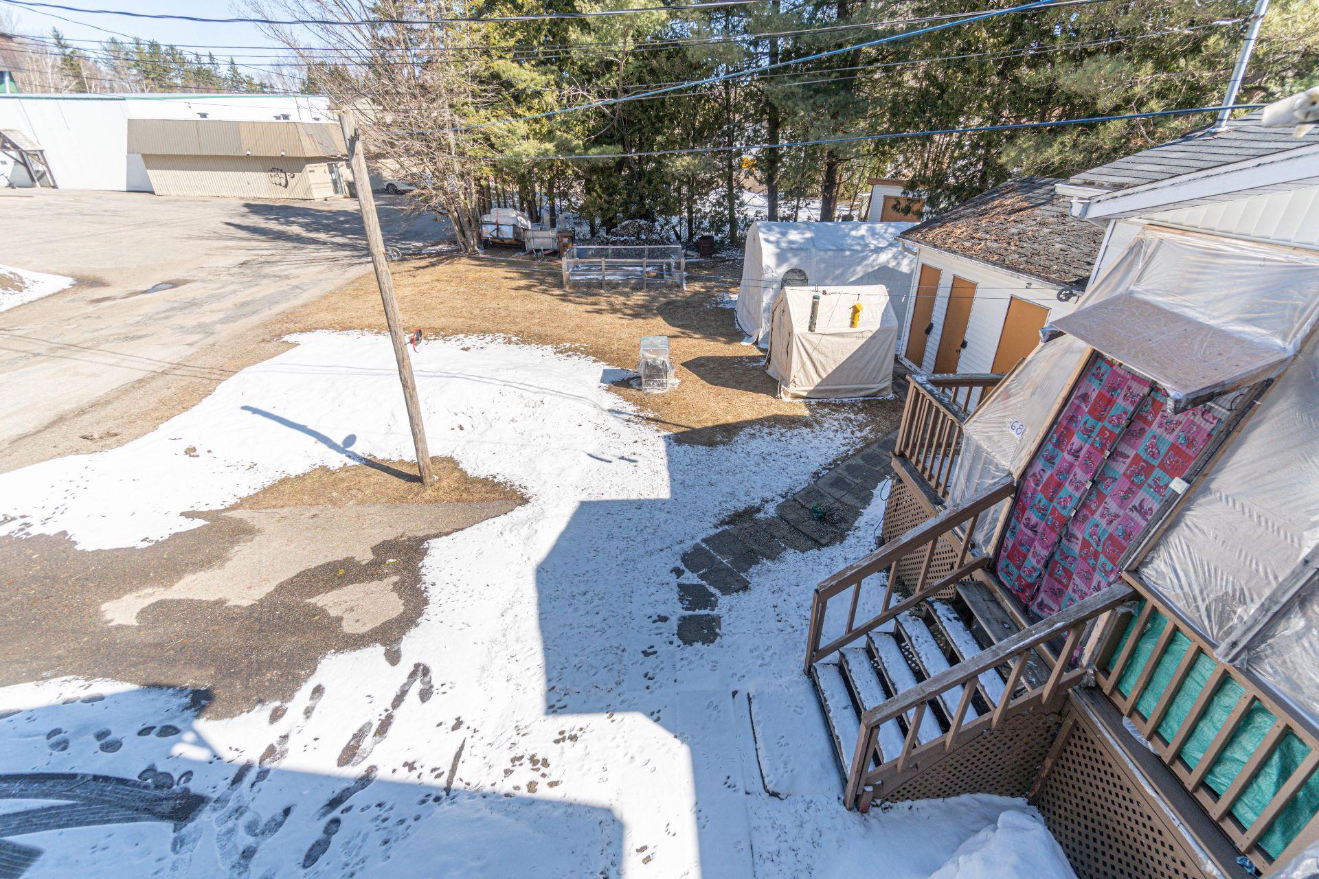 









64

 - 68


Rue St-André

,
Mont-Blanc,




QC
J0T2G0

