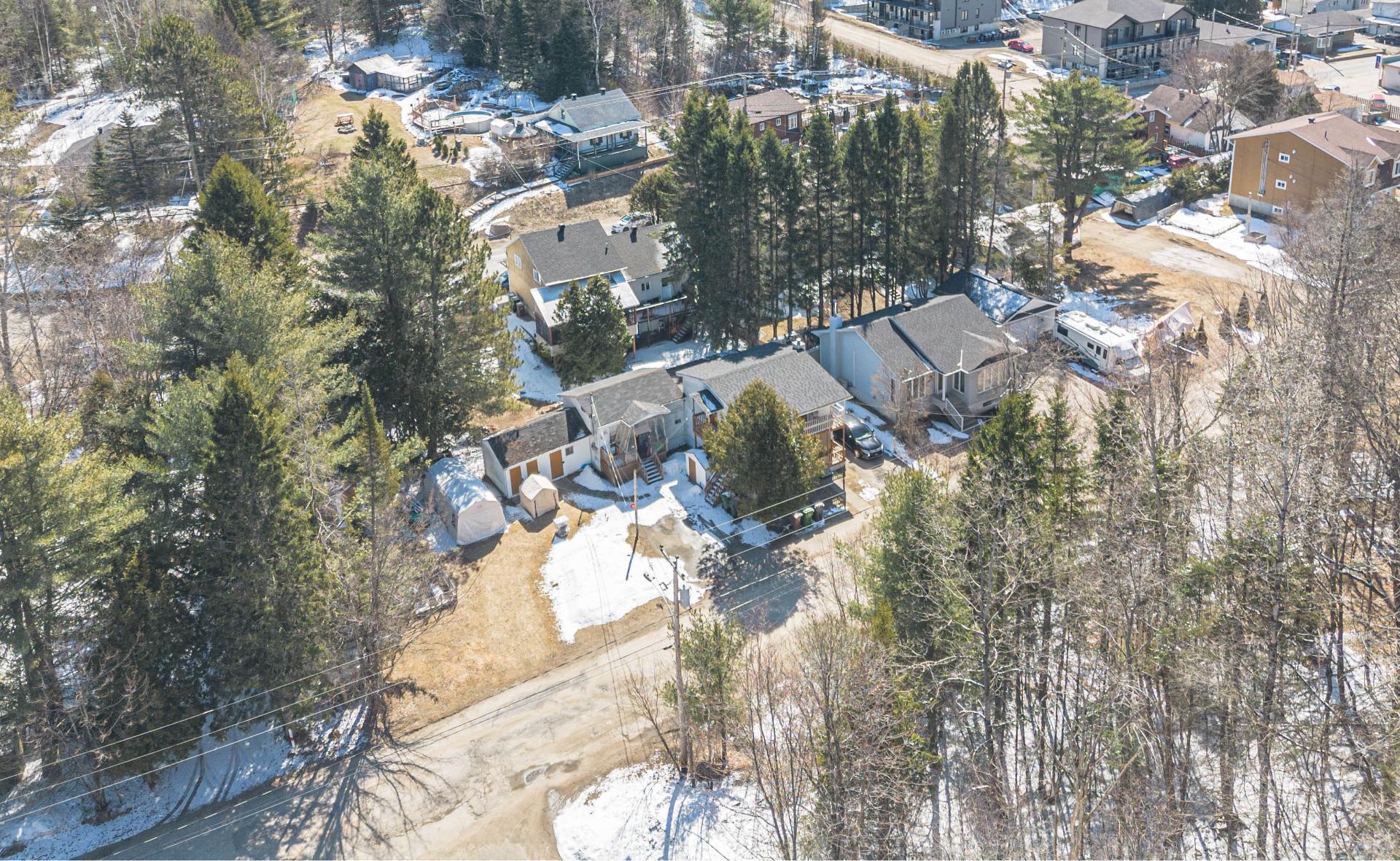 









64

 - 68


Rue St-André

,
Mont-Blanc,




QC
J0T2G0

