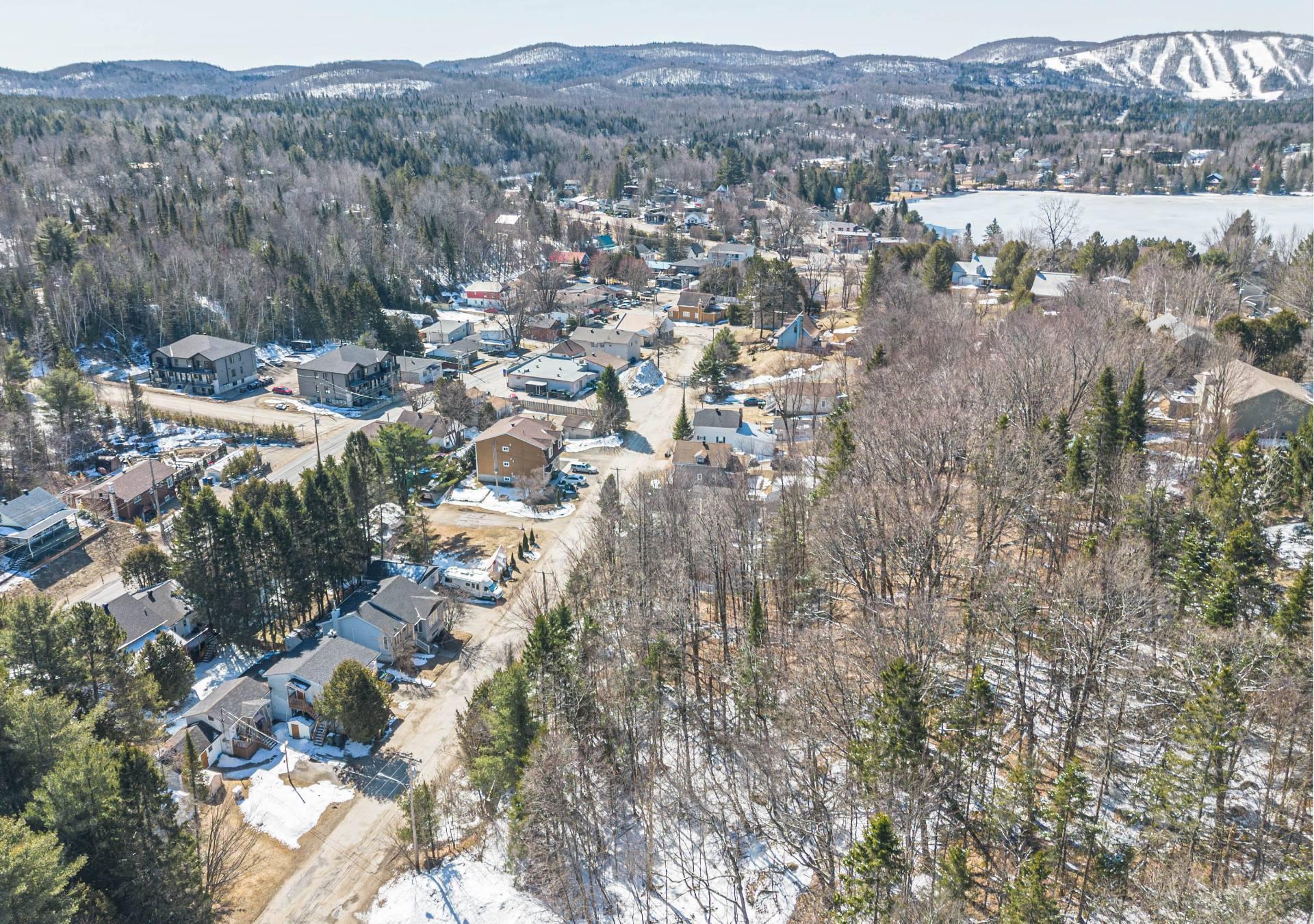 









64

 - 68


Rue St-André

,
Mont-Blanc,




QC
J0T2G0


