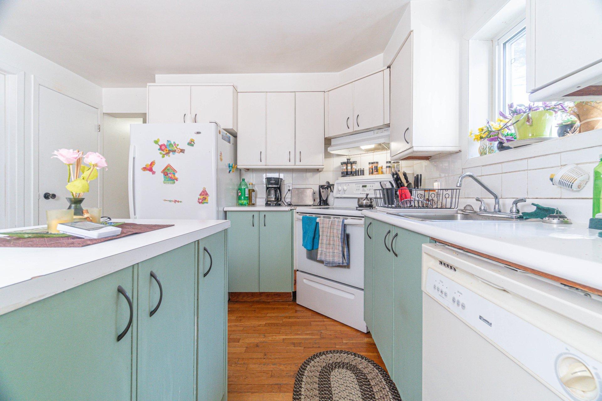 









64

 - 68


Rue St-André

,
Mont-Blanc,




QC
J0T2G0

