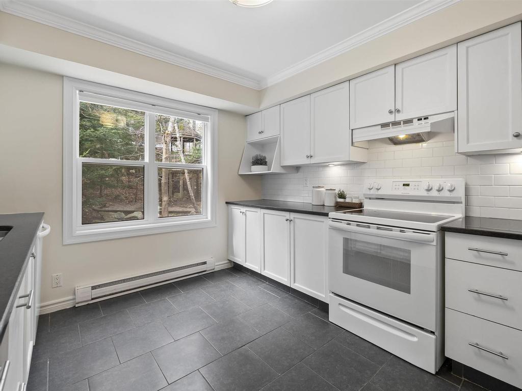 












14 Moirs Mill Road

,
Bedford,




NS
B4A 3Y6

