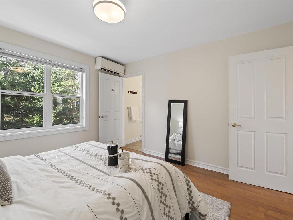 












14 Moirs Mill Road

,
Bedford,




NS
B4A 3Y6

