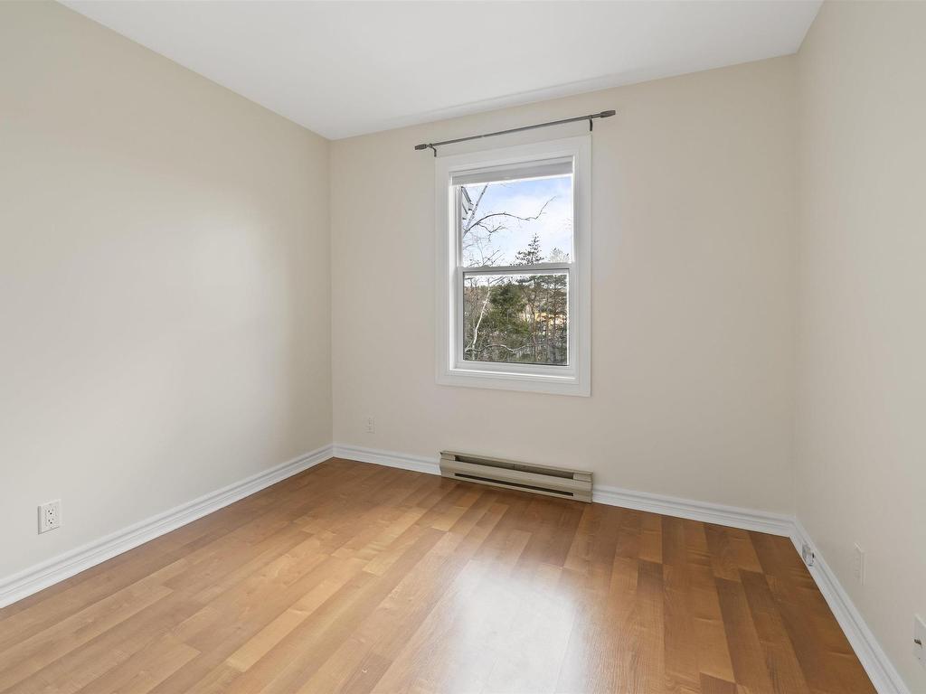 












14 Moirs Mill Road

,
Bedford,




NS
B4A 3Y6

