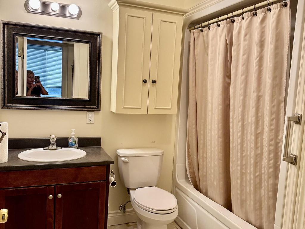












201 111 Richmond Street

,
Charlottetown,




PE
C1A 1R7

