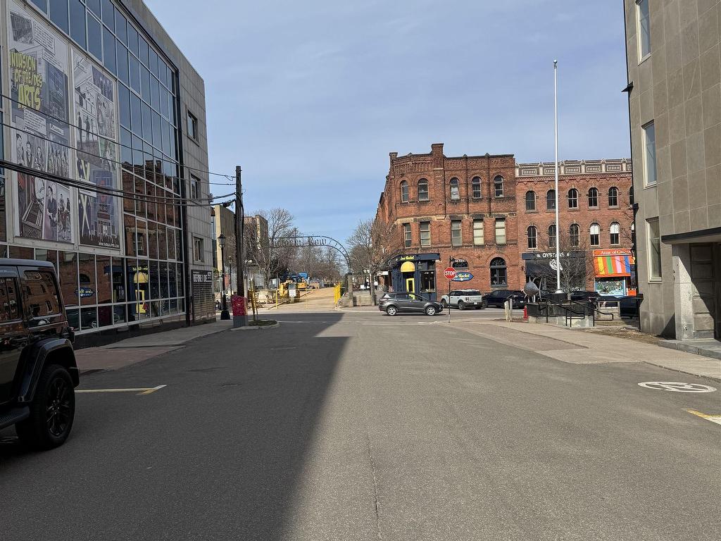 












201 111 Richmond Street

,
Charlottetown,




PE
C1A 1R7

