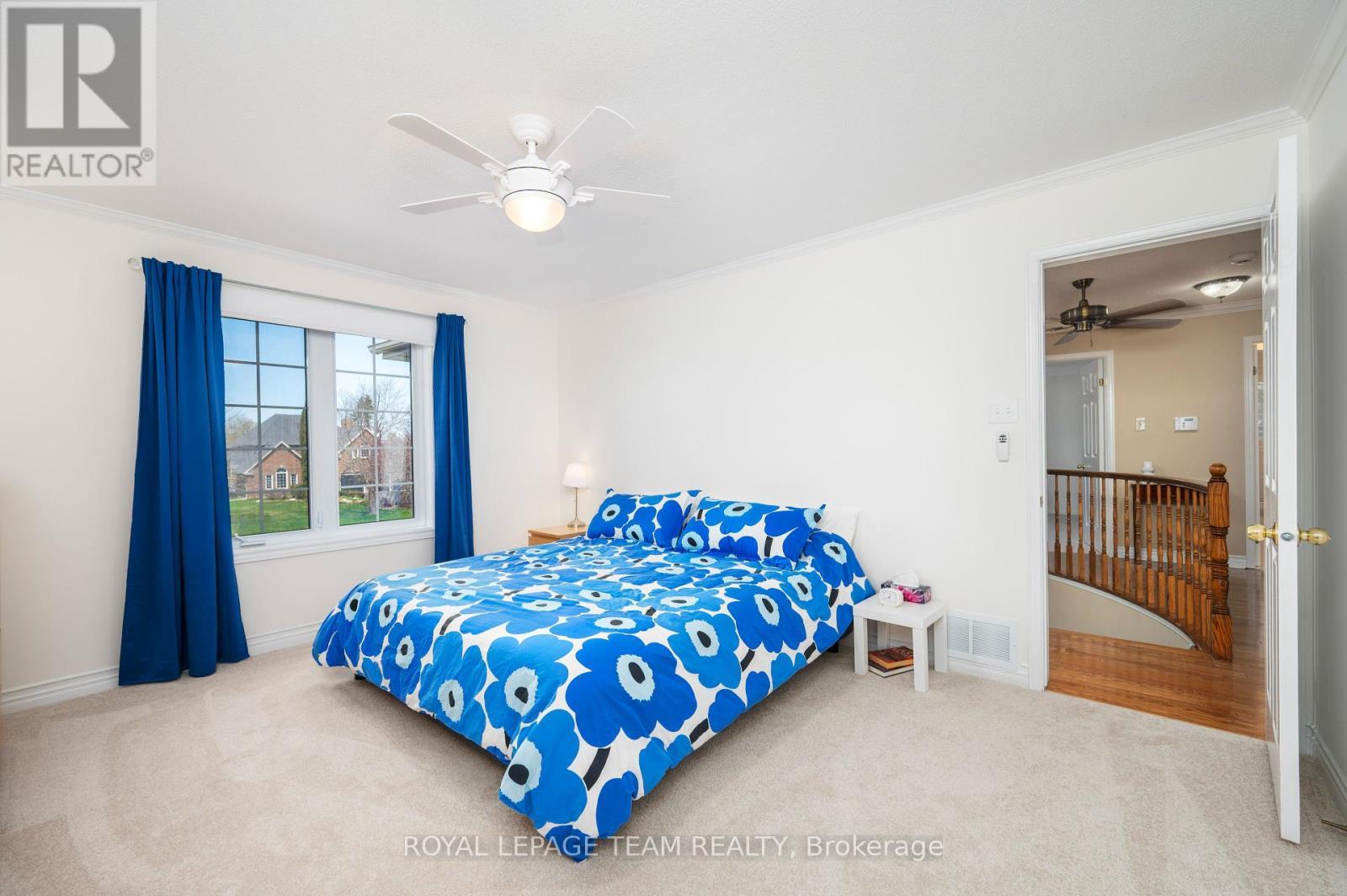 












5530 PETTAPIECE CRESCENT

,
Ottawa,




Ontario
K4M1C5

