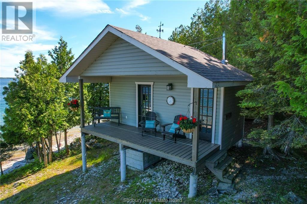 












151 Lakeshore Road

,
Tehkummah, Manitoulin Island,




Ontario
P0P2C0

