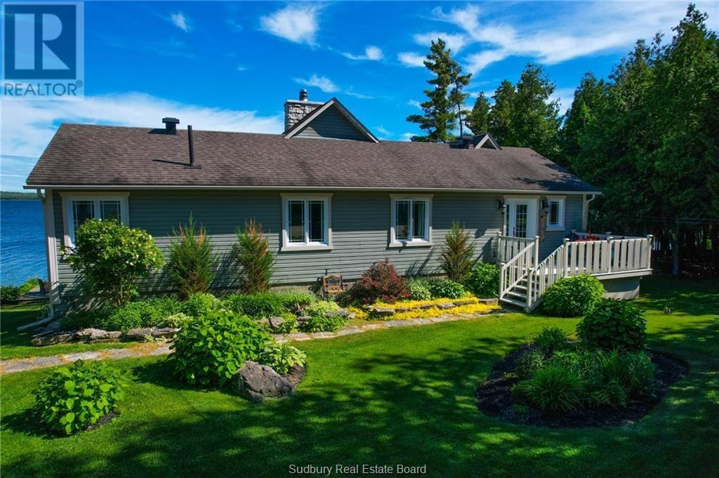 












151 Lakeshore Road

,
Tehkummah, Manitoulin Island,




Ontario
P0P2C0

