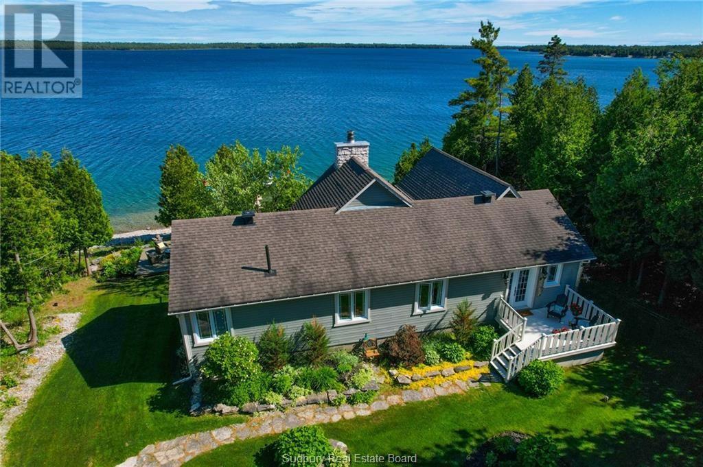 












151 Lakeshore Road

,
Tehkummah, Manitoulin Island,




Ontario
P0P2C0

