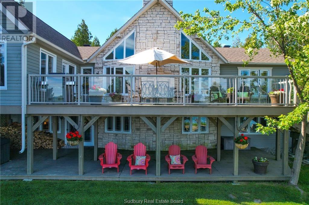 












151 Lakeshore Road

,
Tehkummah, Manitoulin Island,




Ontario
P0P2C0

