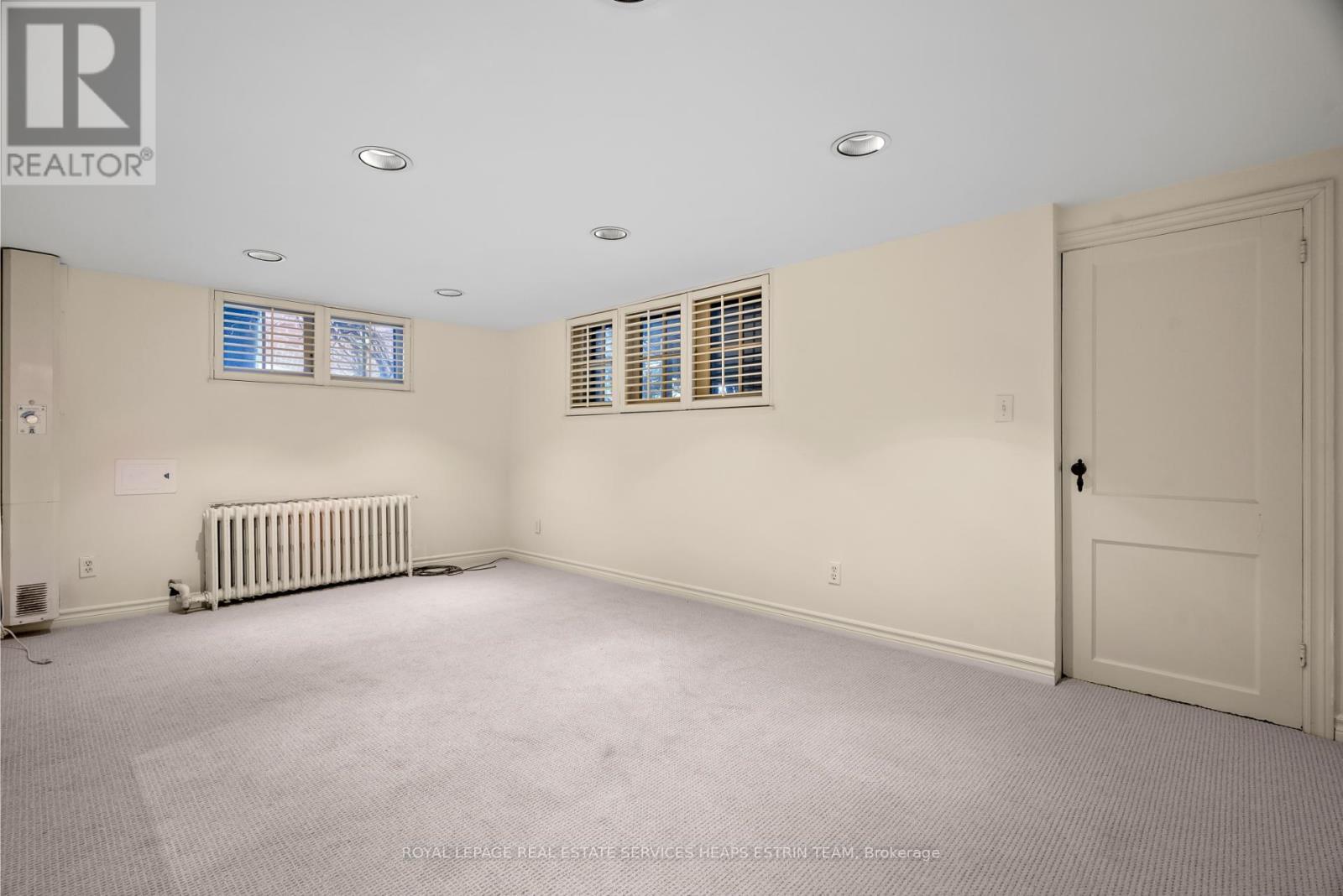 












241 CHAPLIN CRESCENT

,
Toronto,




Ontario
M5P1B1

