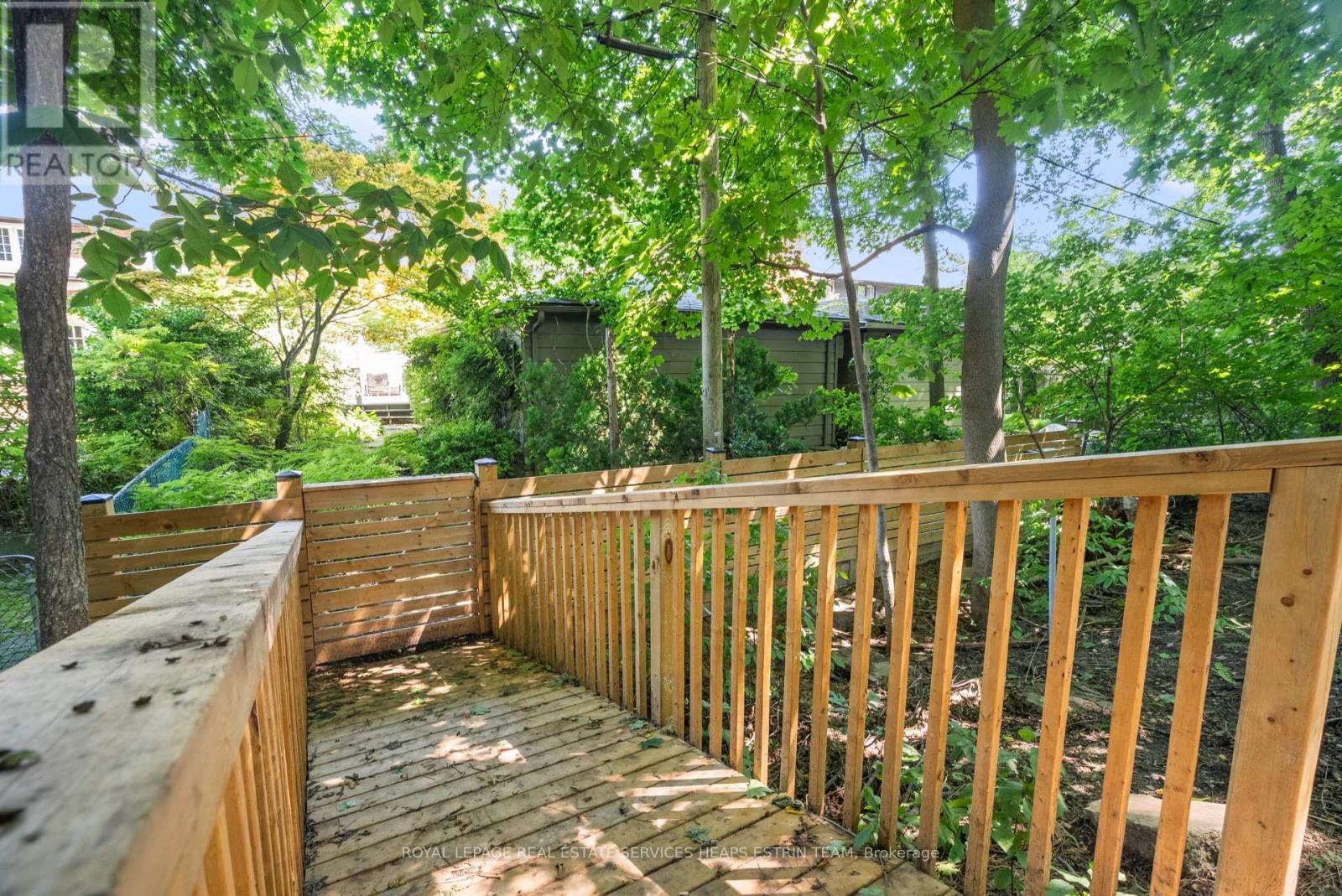 












241 CHAPLIN CRESCENT

,
Toronto,




Ontario
M5P1B1

