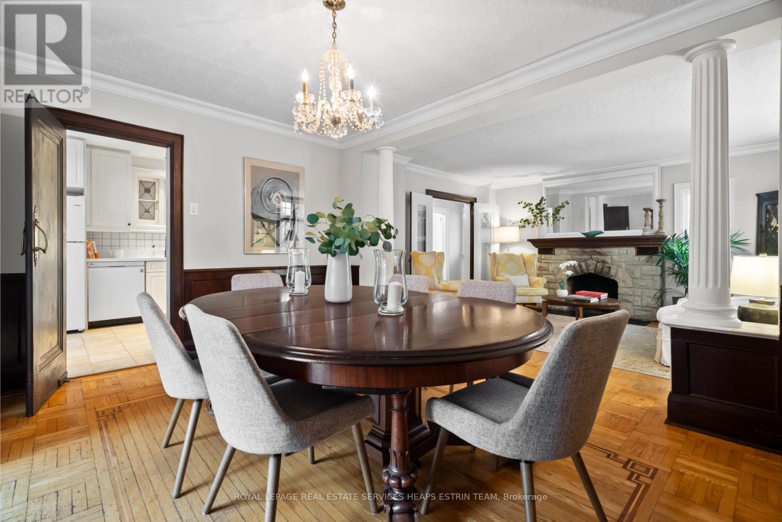 












241 CHAPLIN CRESCENT

,
Toronto,




Ontario
M5P1B1


