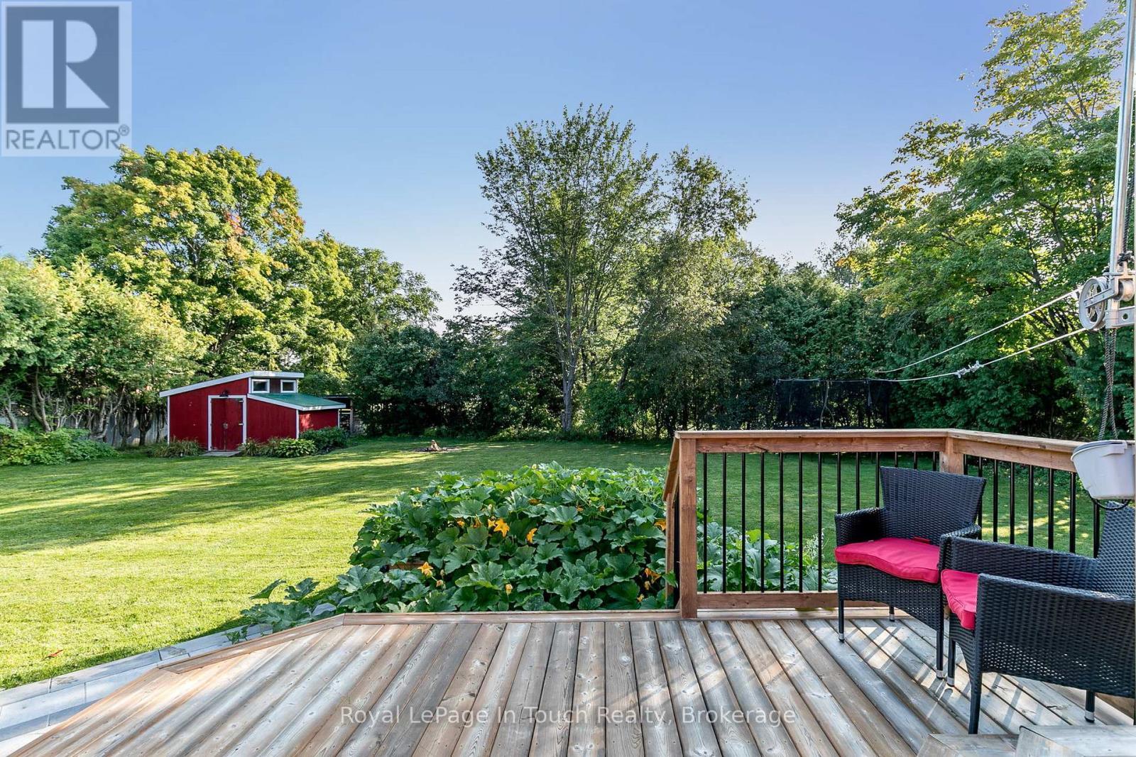 












5 ST PATRICKS WAY

,
Tiny (Perkinsfield),




Ontario
L0L2J0

