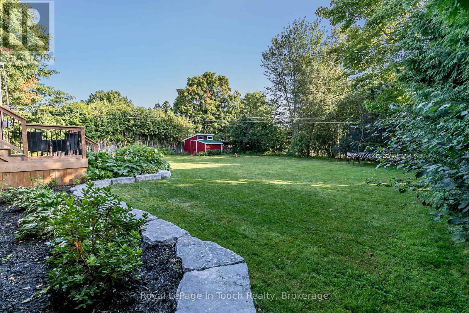 












5 ST PATRICKS WAY

,
Tiny (Perkinsfield),




Ontario
L0L2J0

