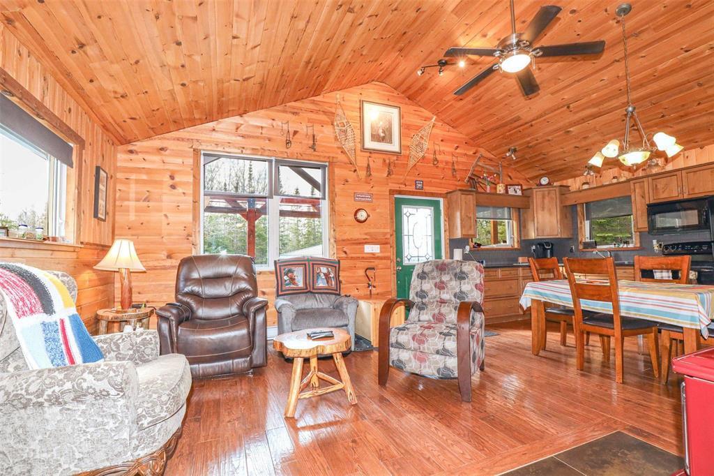 












7 MCKAY LOOP Road

,
Alexander RM,




Manitoba
R0E1A0

