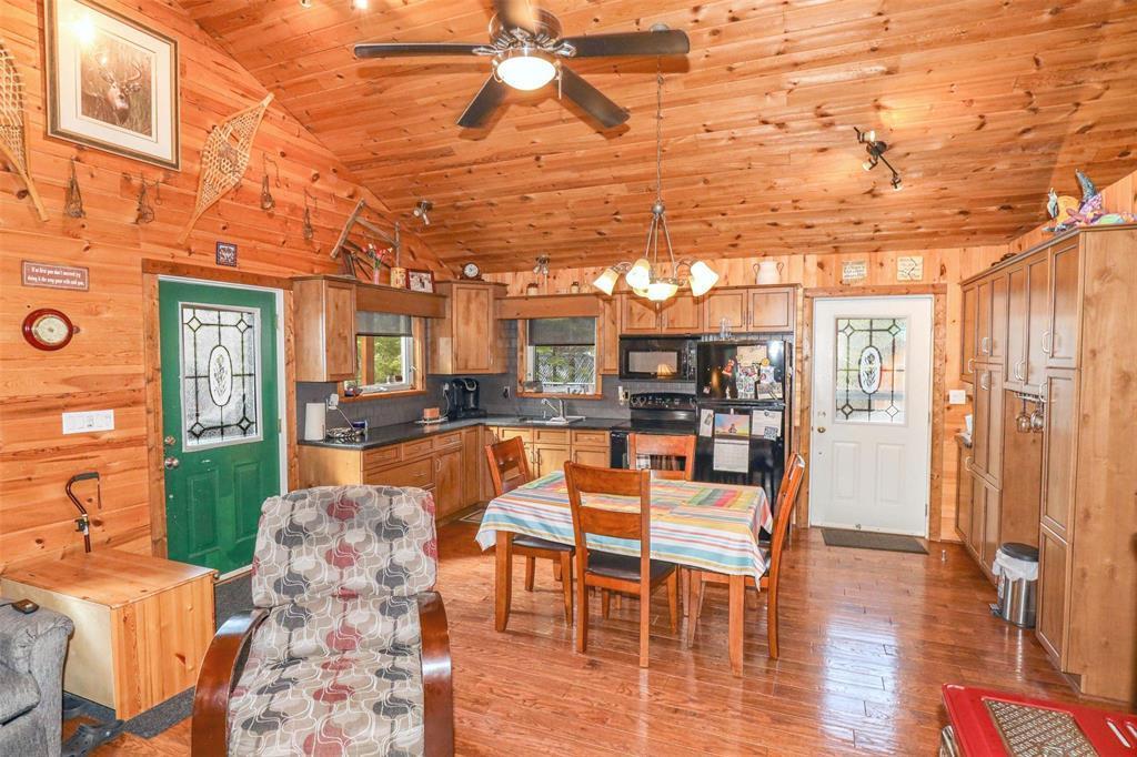 












7 MCKAY LOOP Road

,
Alexander RM,




Manitoba
R0E1A0

