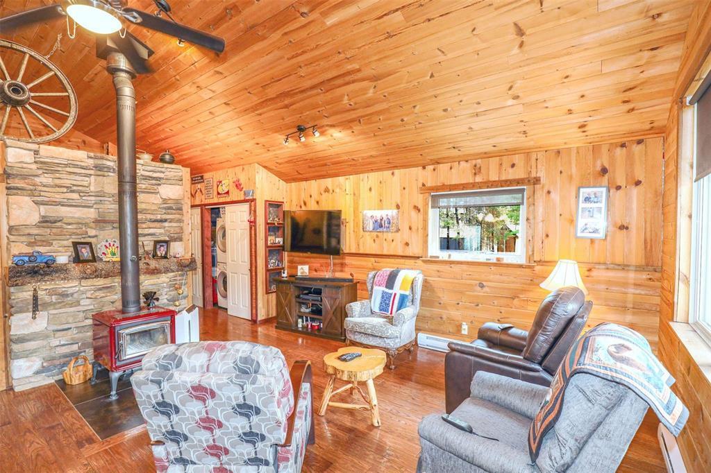 












7 MCKAY LOOP Road

,
Alexander RM,




Manitoba
R0E1A0

